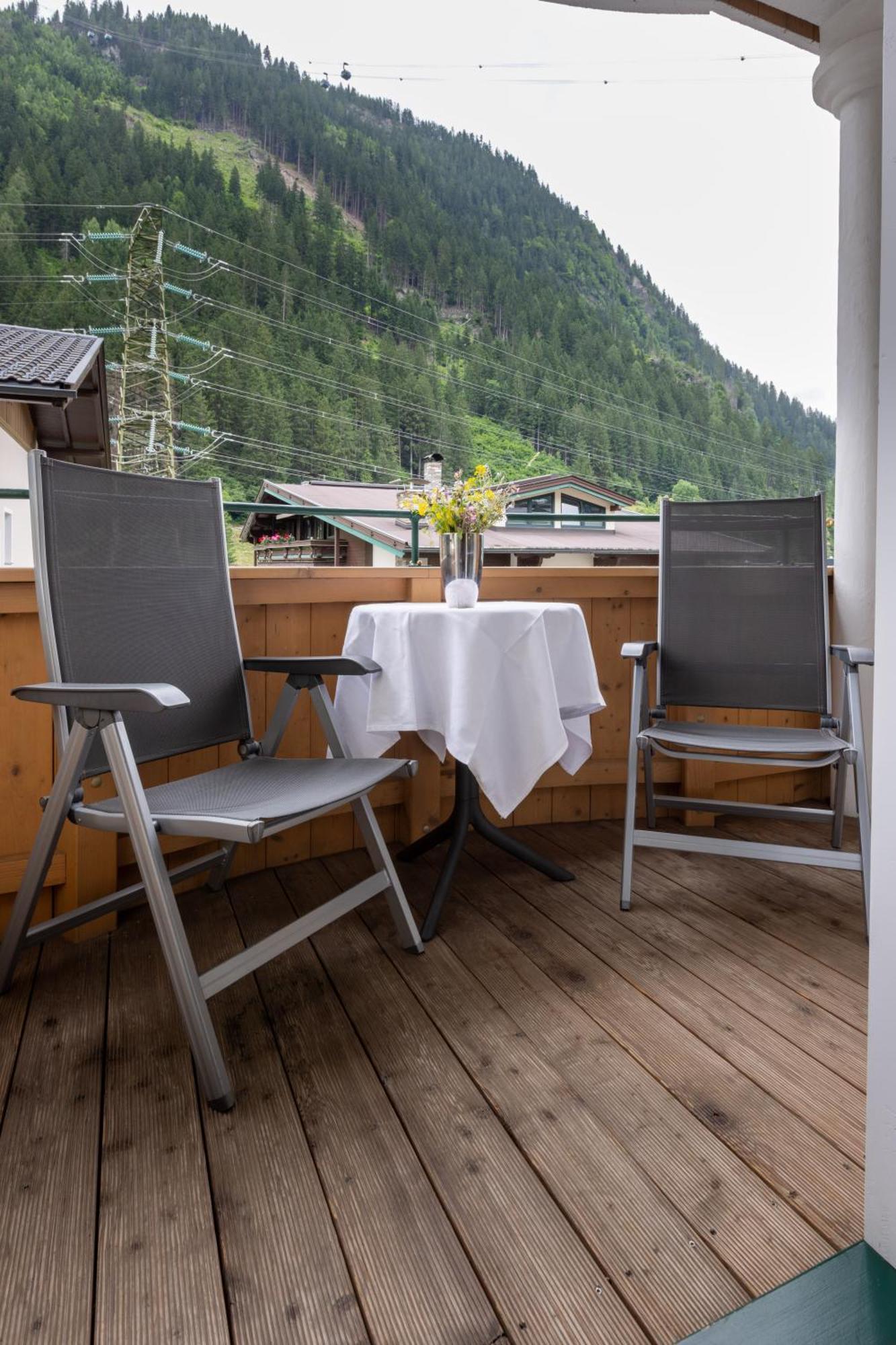Hotel St. Georg Mayrhofen Exterior photo